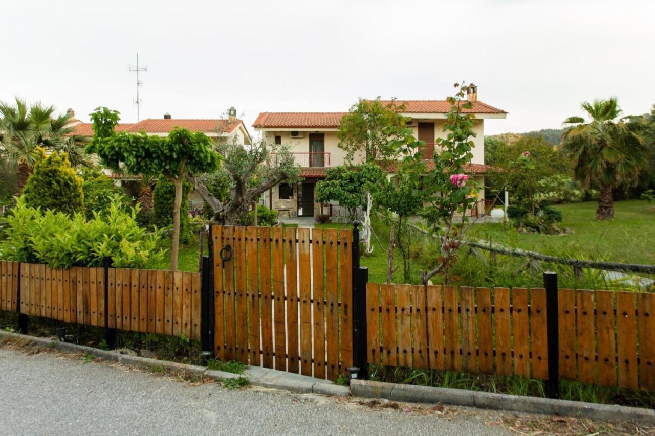 Villa Pino Pueblo ปัลลูรี ภายนอก รูปภาพ